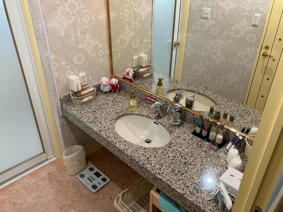 Hotel La Rouge - Vacation Stay 89068V فوكوشيما المظهر الخارجي الصورة